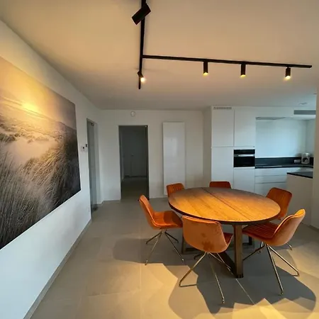 Florence At Sea, Luxe 3 Slpk App Met Zonnig Terras, Gratis Parking شقة